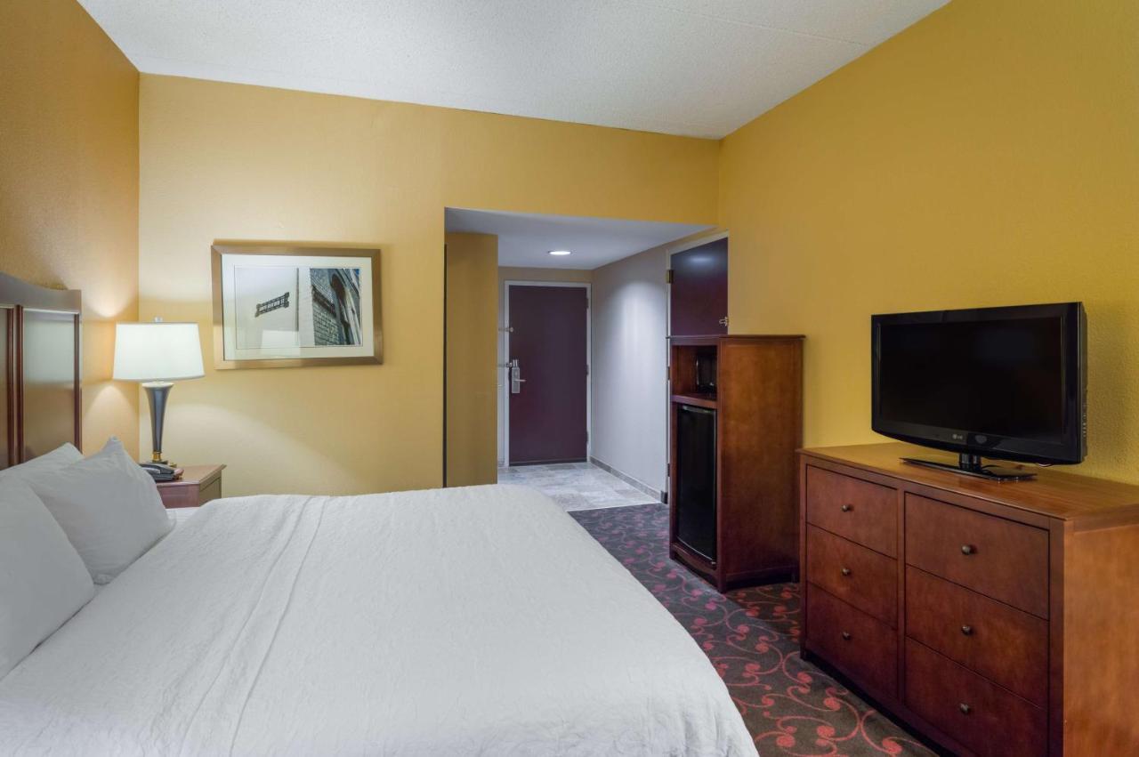 Hotel Larkspur Landing Carlisle Extérieur photo